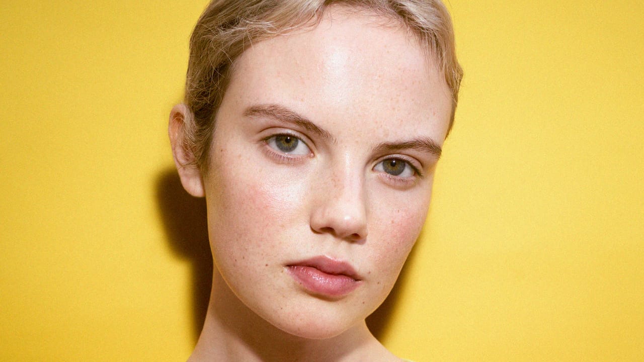 Isla Johnston Is Loewe’s New Ambassador