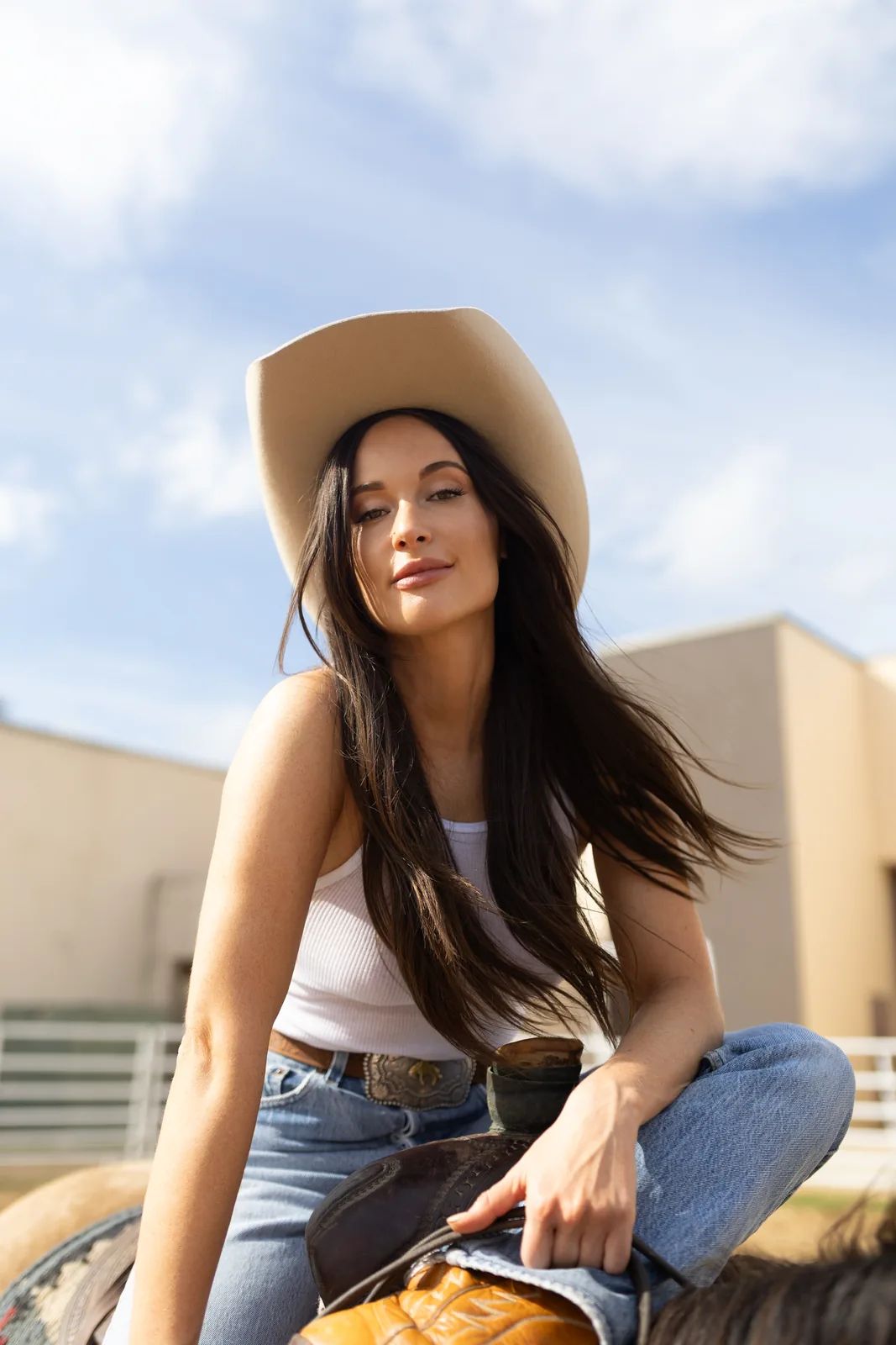Kacey Musgraves – Middle of Nowhere