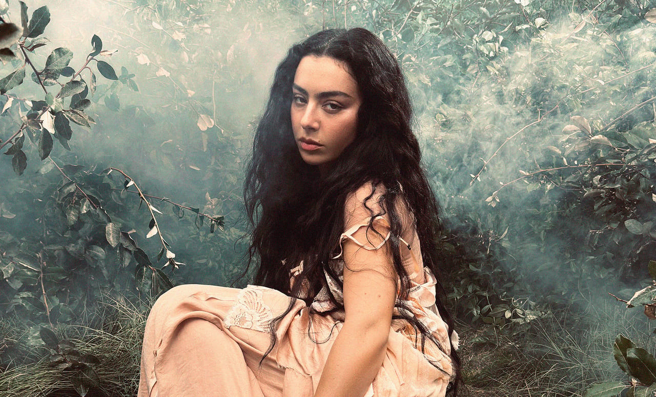 Charli xcx - “House”
