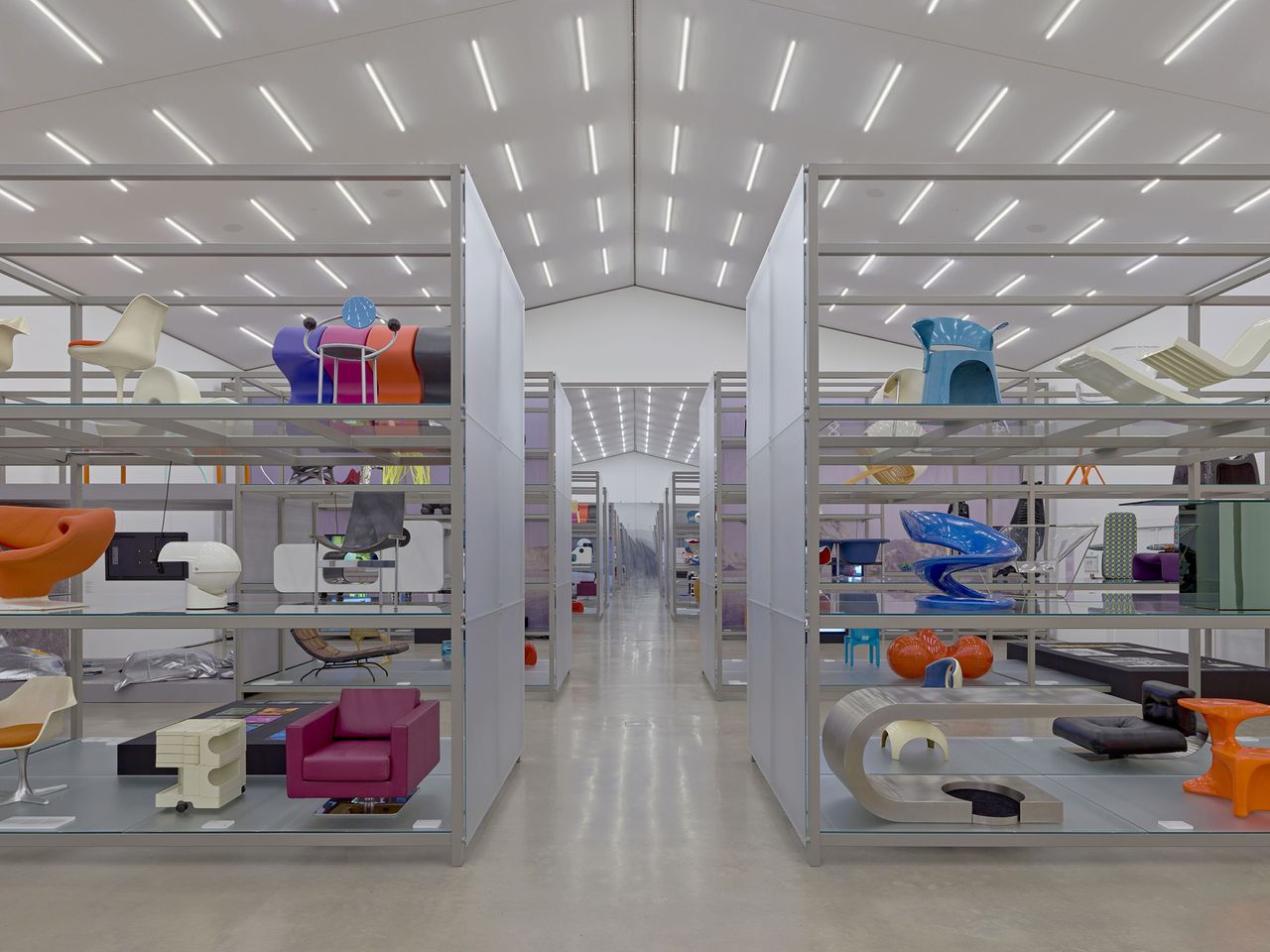 04_VDM_Science-Fiction-Design_Installation-View.jpg