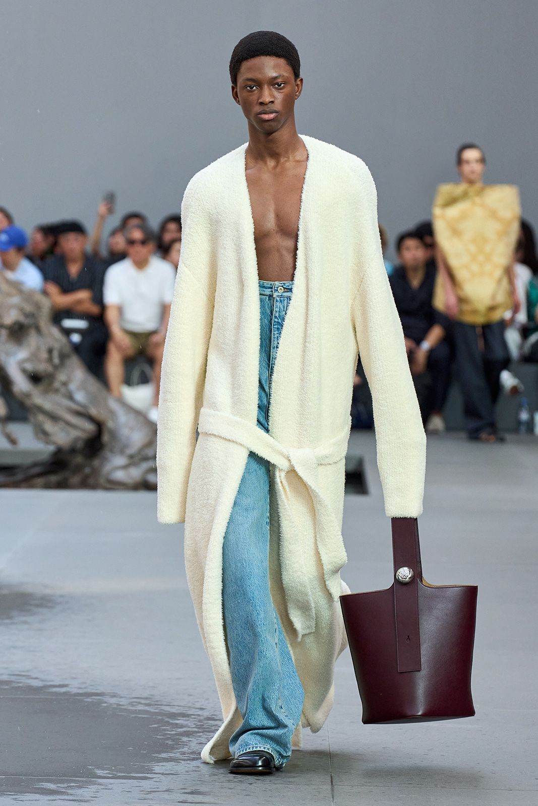 Loewe S S 2024 35.jpg