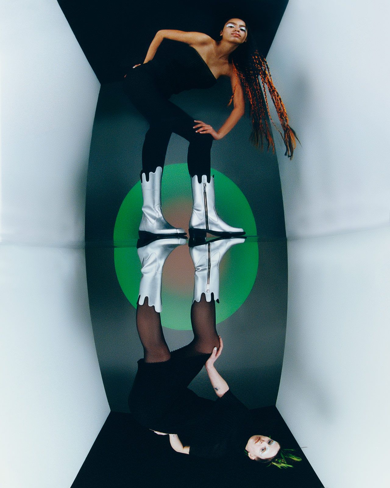Jii J Metalmagazine 1.jpg