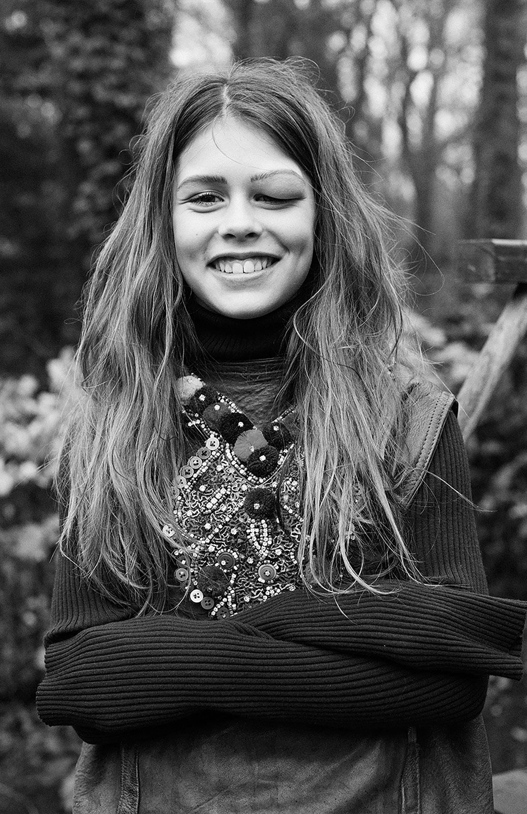 Sophievanderperre Metalmagazine 13.jpg