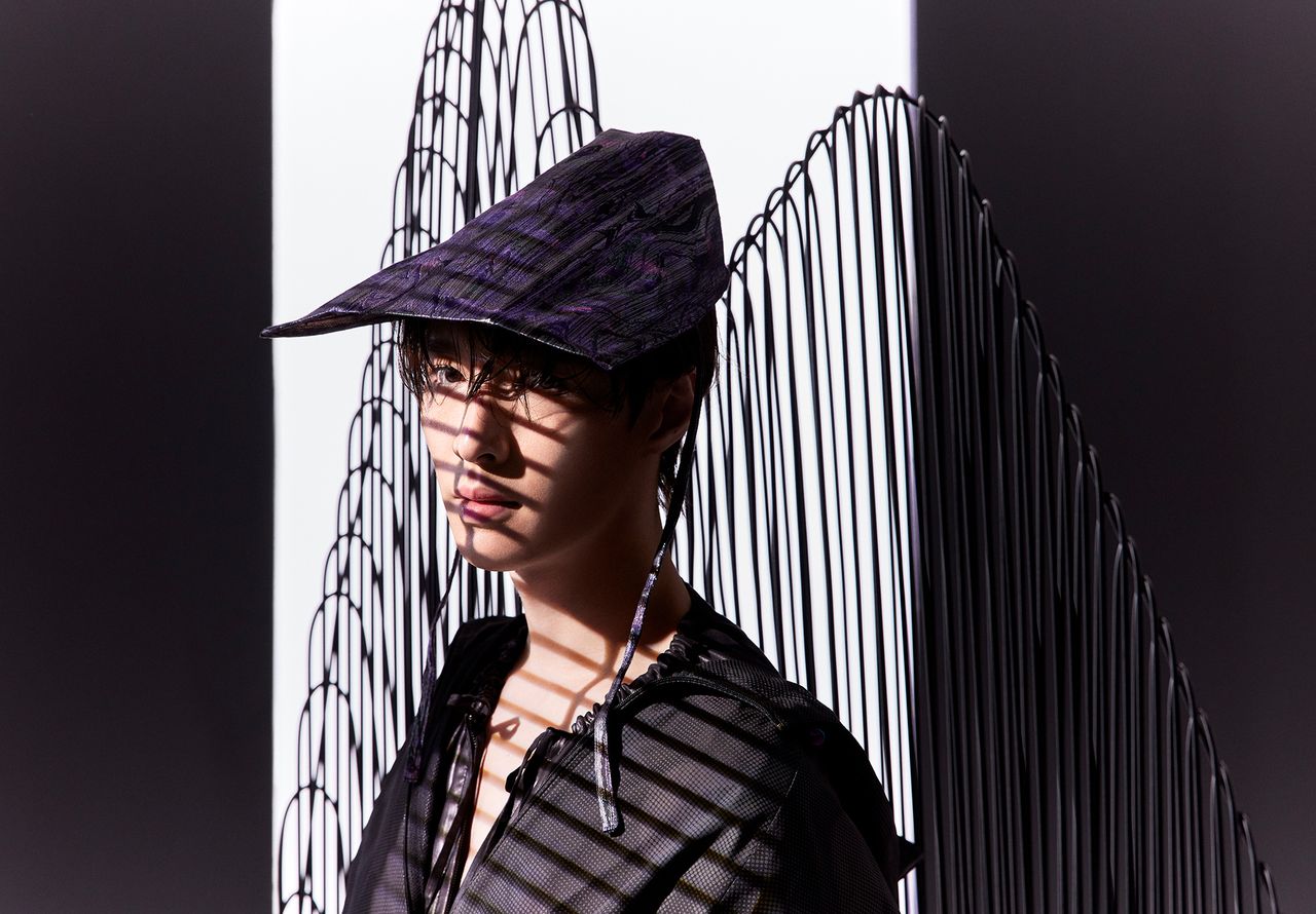 Lay Zhang Metalmagazine 14.jpg