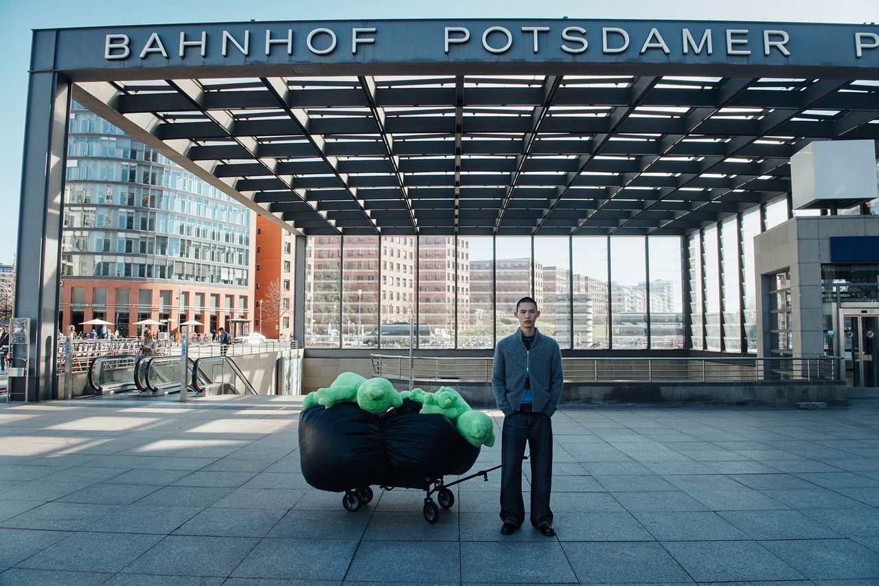 SAMSOE-SAMSOE_AW25_CAMPAIGN_FEED_PHILIPP-PAULUS_205083~1.jpg
