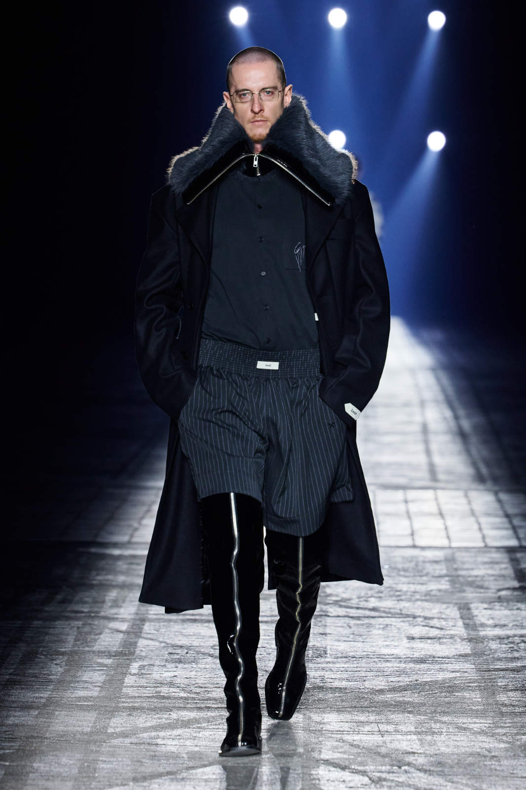 GmbH_AW26_Runway_Photo_by_Finnegan-Koichi-Godenschweger_for_BFW_2x3_47.jpg