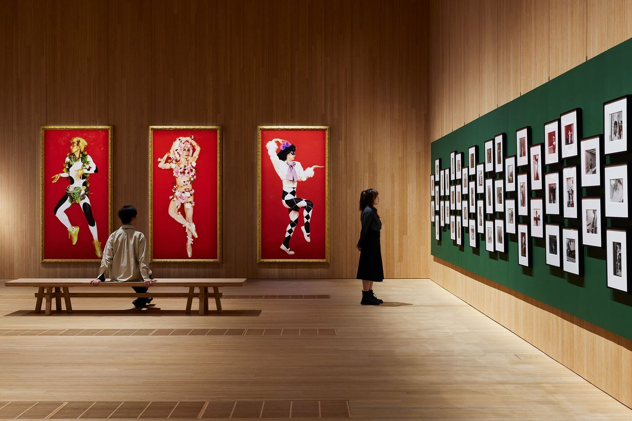 Morimura-and-Sherman_Installation-view_2.jpg