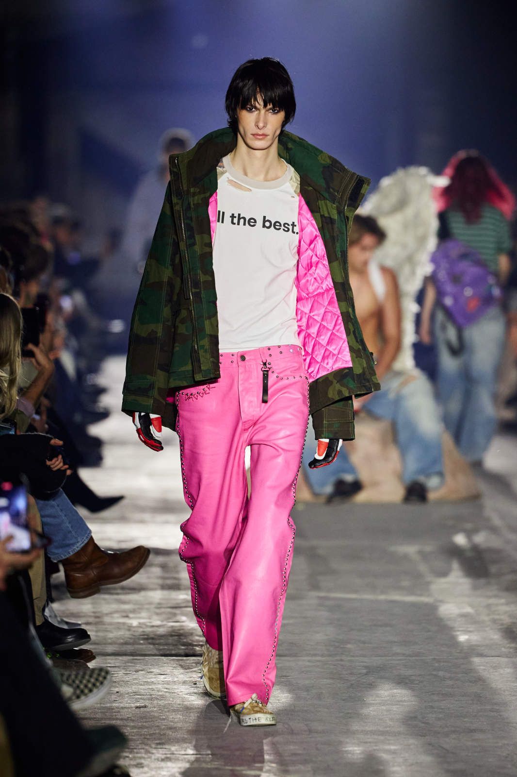 Dagger_AW26_Runway_Photo_by_Finnegan-Koichi-Godenschweger_for_BFW_2x3_08.jpg