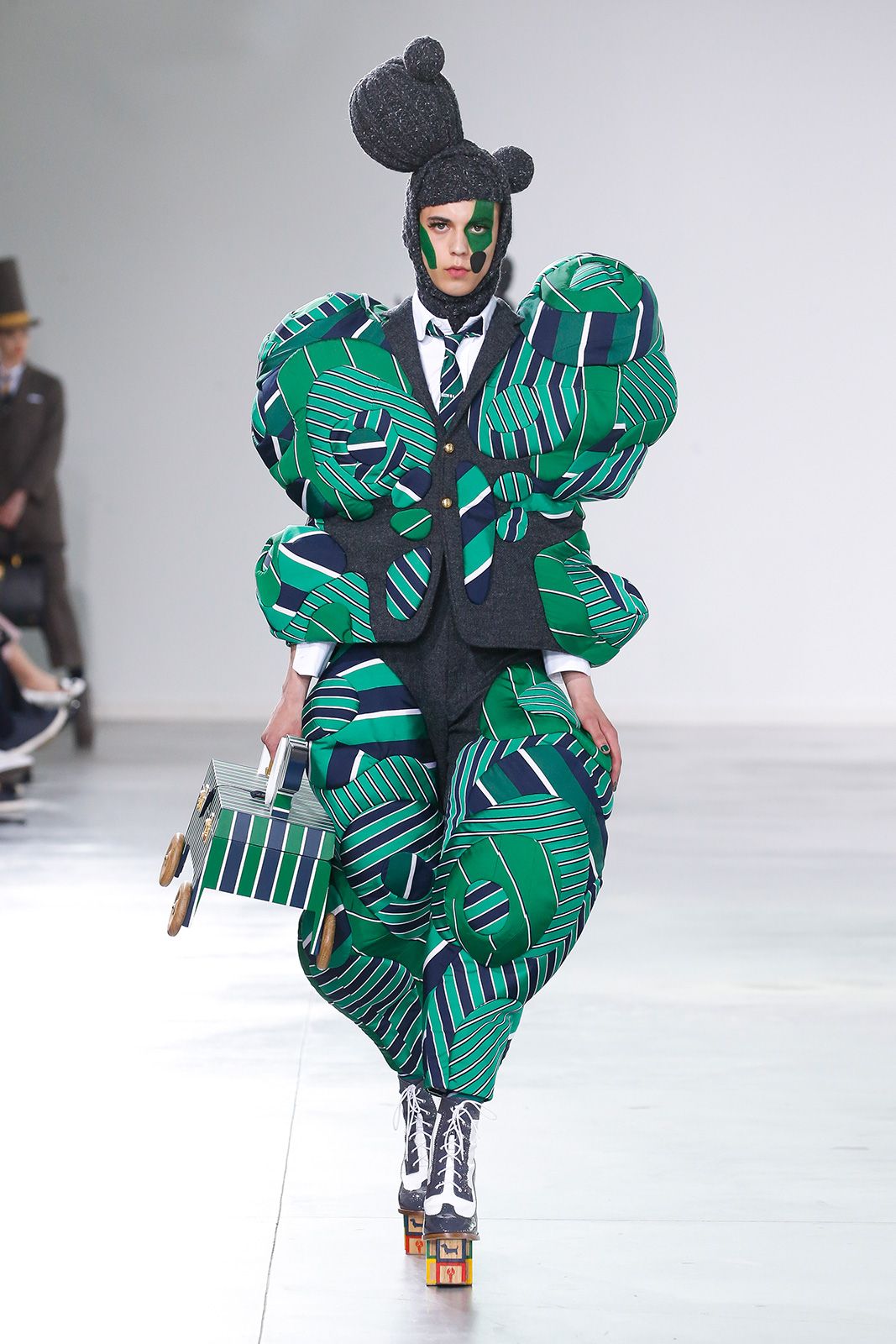 Thom Browne Fw 2022 43.jpg