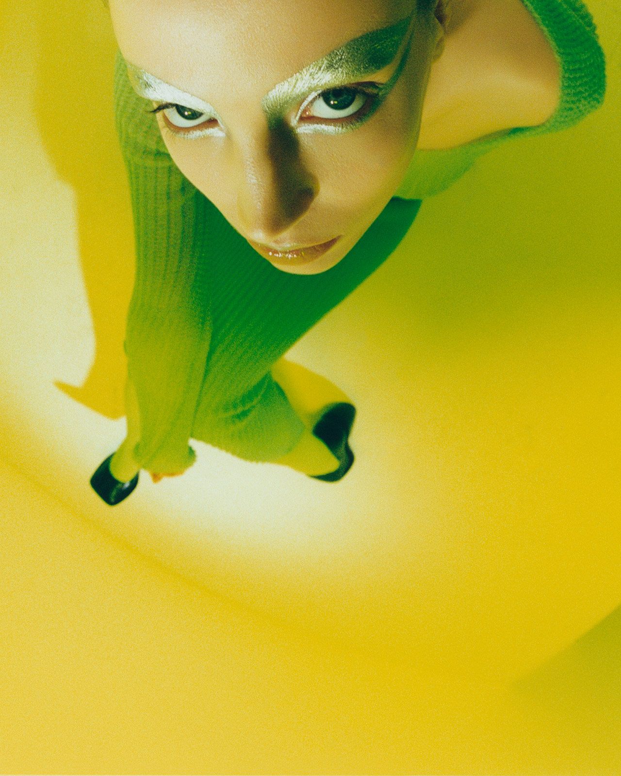 Jii J Metalmagazine 14.jpg