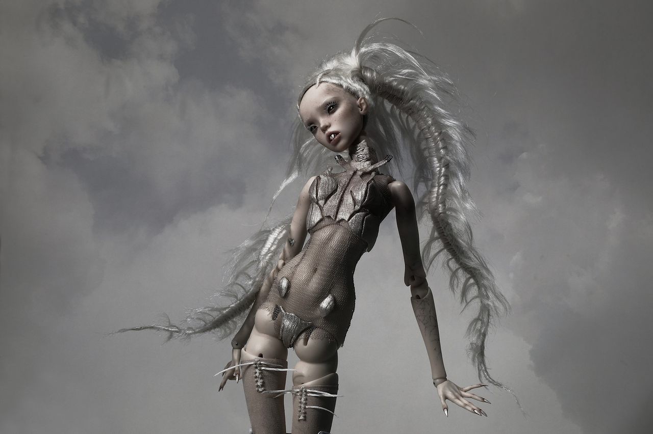 Popovy Dolls Metalmagazine 4.jpg