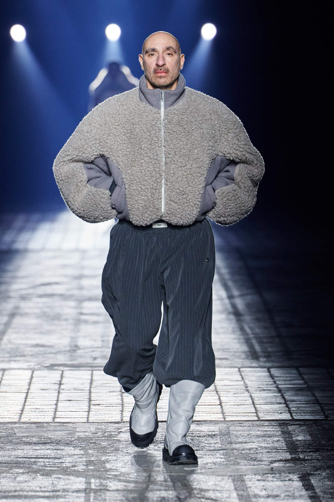 GmbH_AW26_Runway_Photo_by_Finnegan-Koichi-Godenschweger_for_BFW_2x3_32.jpg