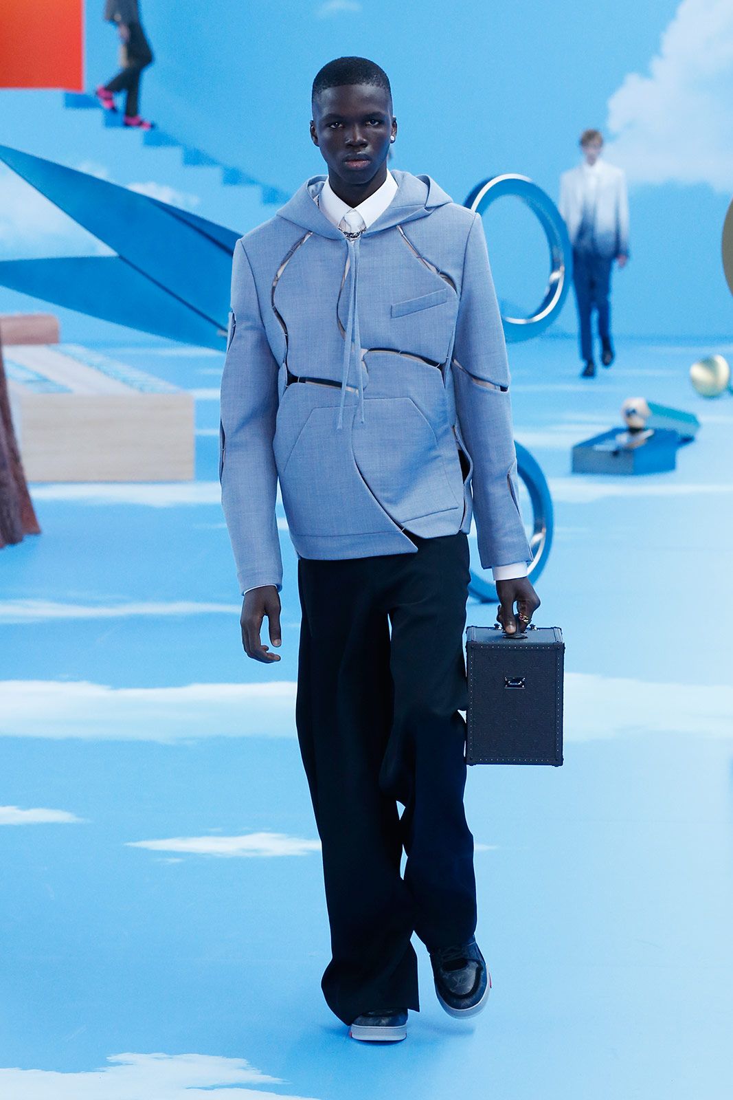 Louis Vuitton F W20 Metalmagazine 16.jpg
