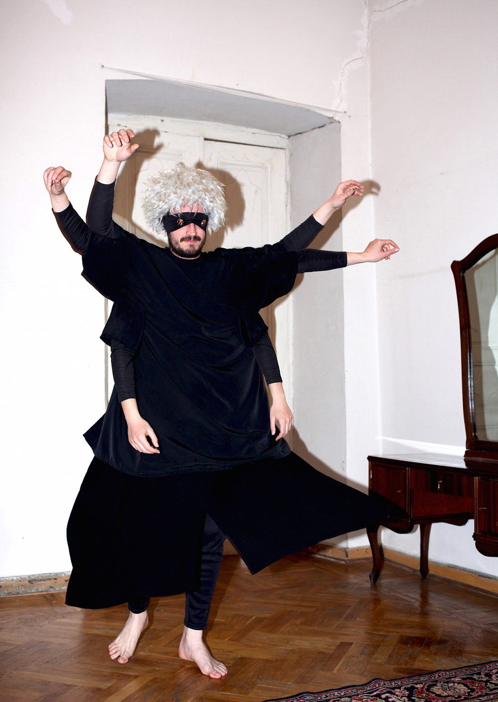 Luciekhahoutian Metalmagazine 17.jpg