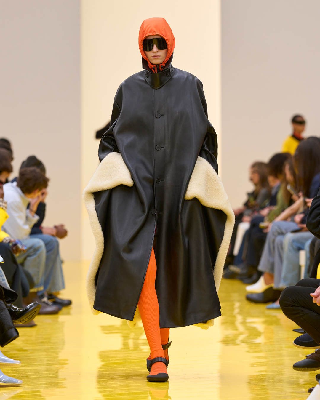 LOEWE_FAL-WINTER-26_14.jpg