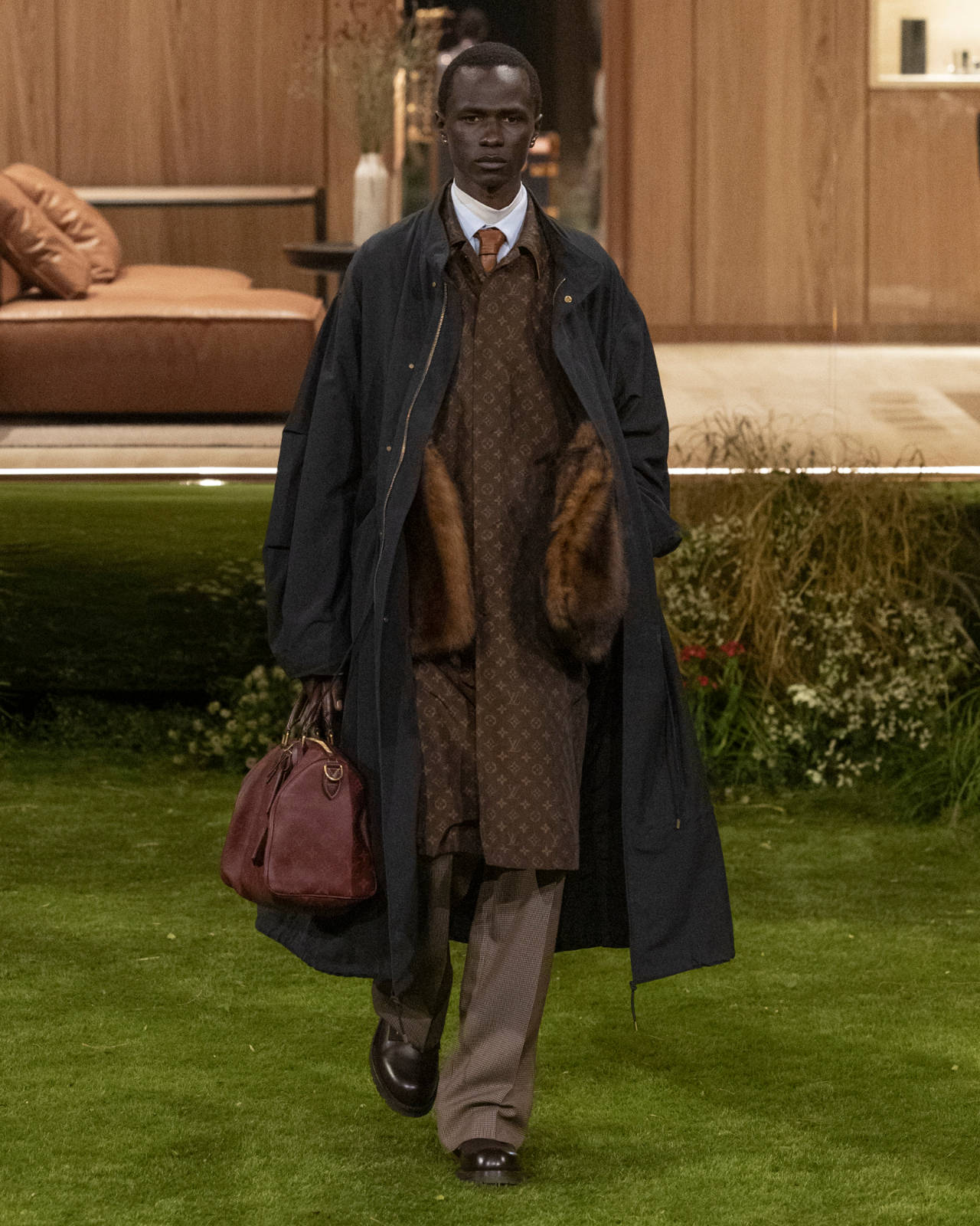 LOUIS-VUITTON-MEN-FALL-WINTER-2026_17.jpg