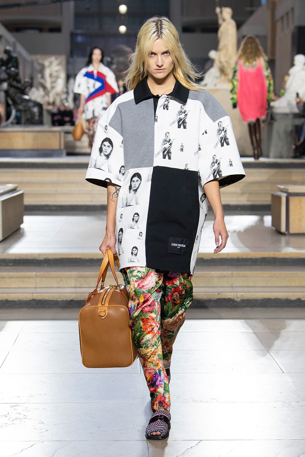 Louis Vuitton F W22 Look 39.jpg