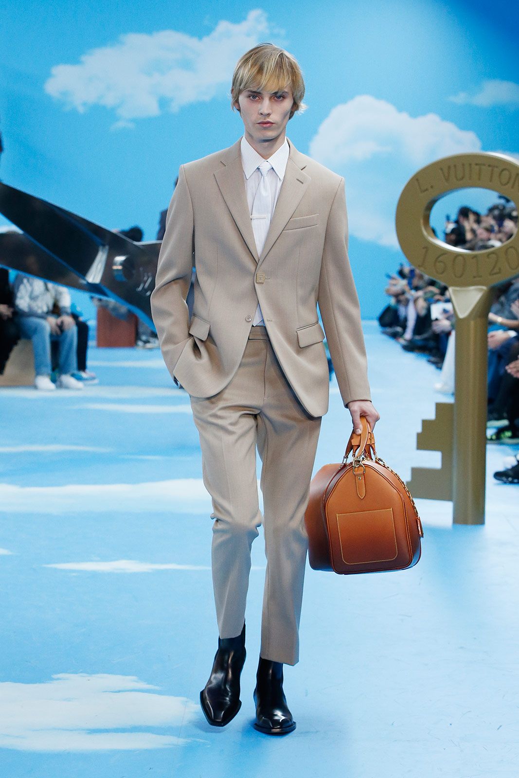 Louis Vuitton F W20 Metalmagazine 6.jpg