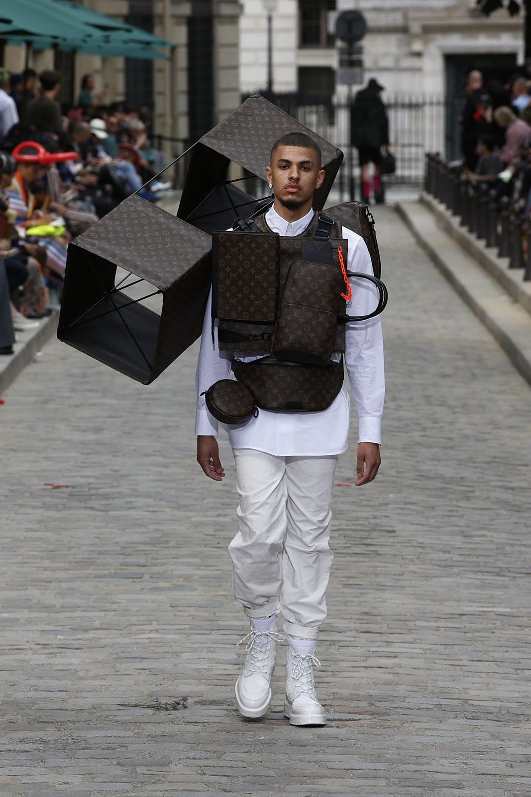 Louis Vuitton Men S S 2020 Metalmagazine 33.jpg
