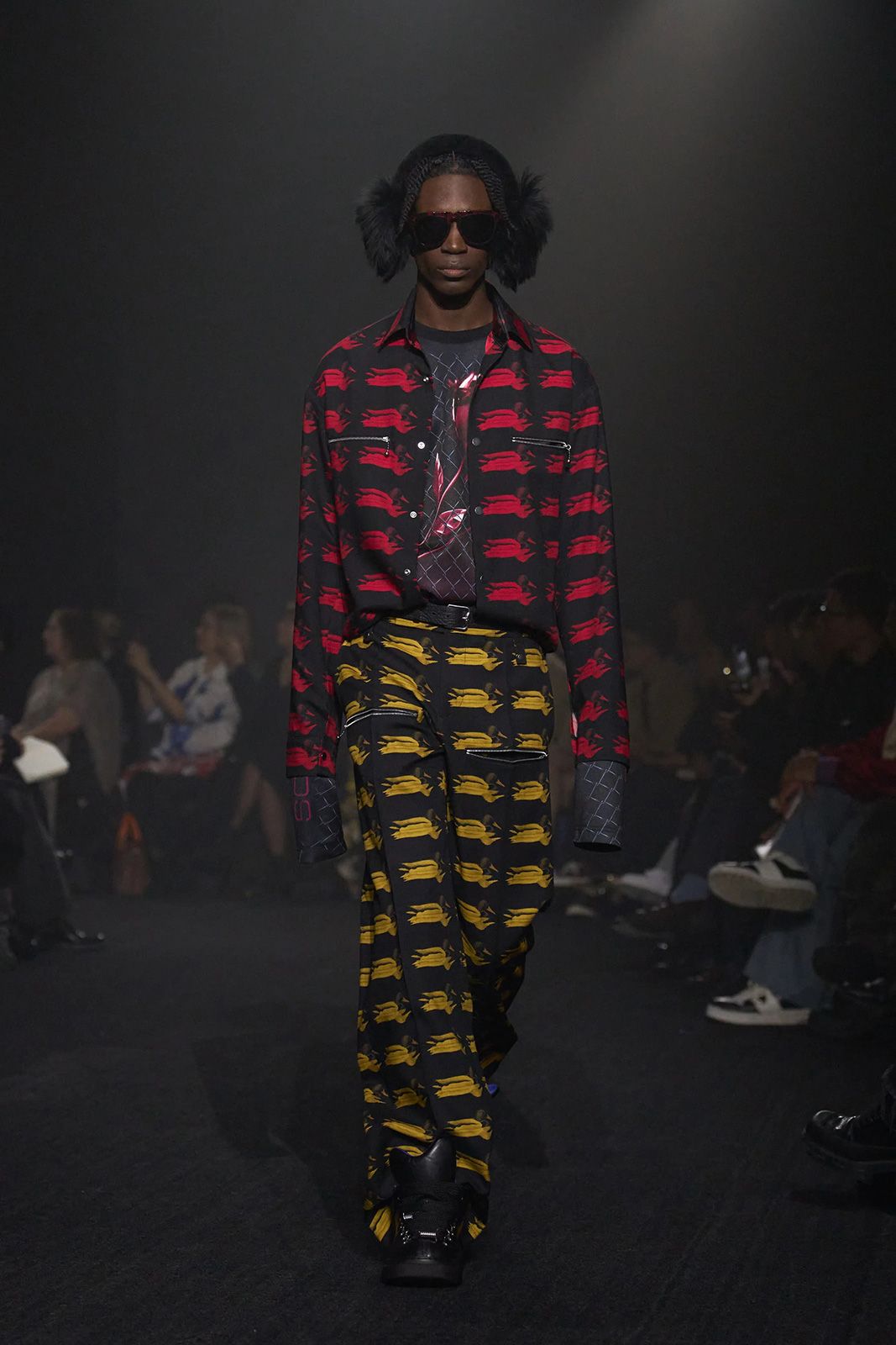 Burberry Fall 2023 Ready to Wear Gorunway 37.jpg