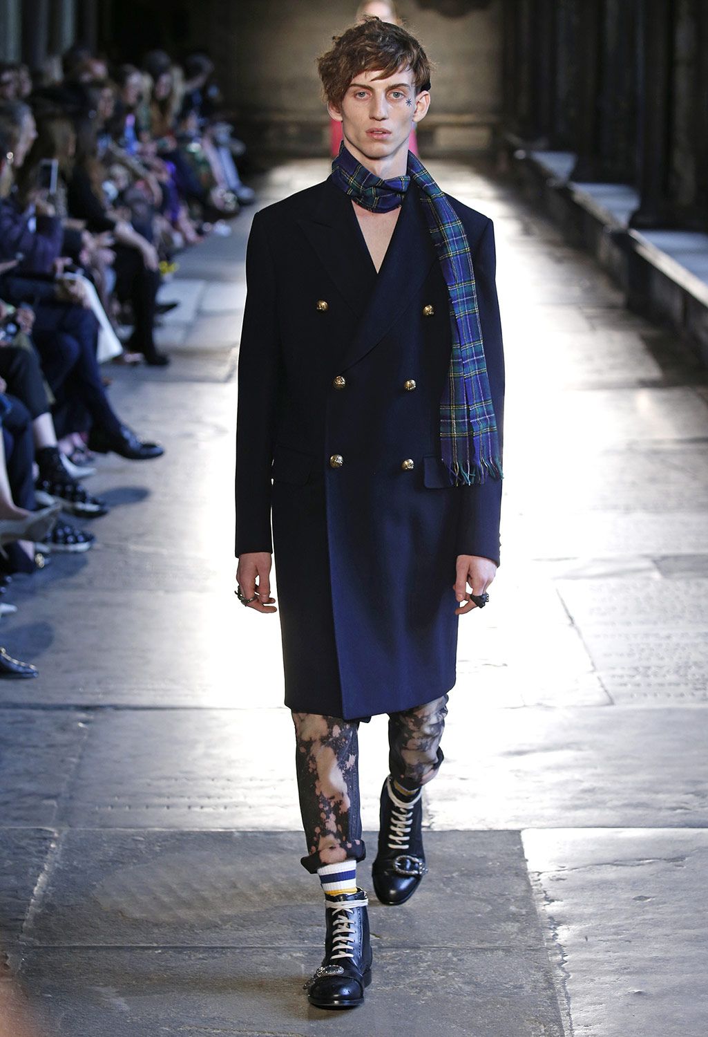 Gucci Cruise 17 Metalmagazine 41.jpg