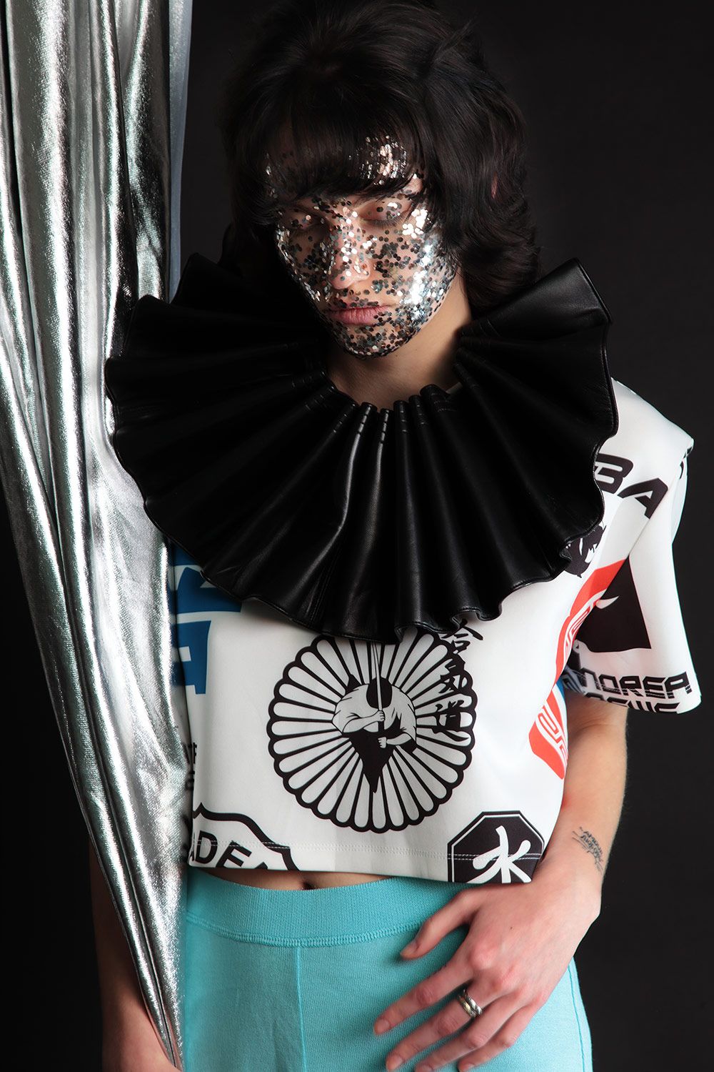 Sachaby Henrike Stahl Metalmagazine 19.jpg