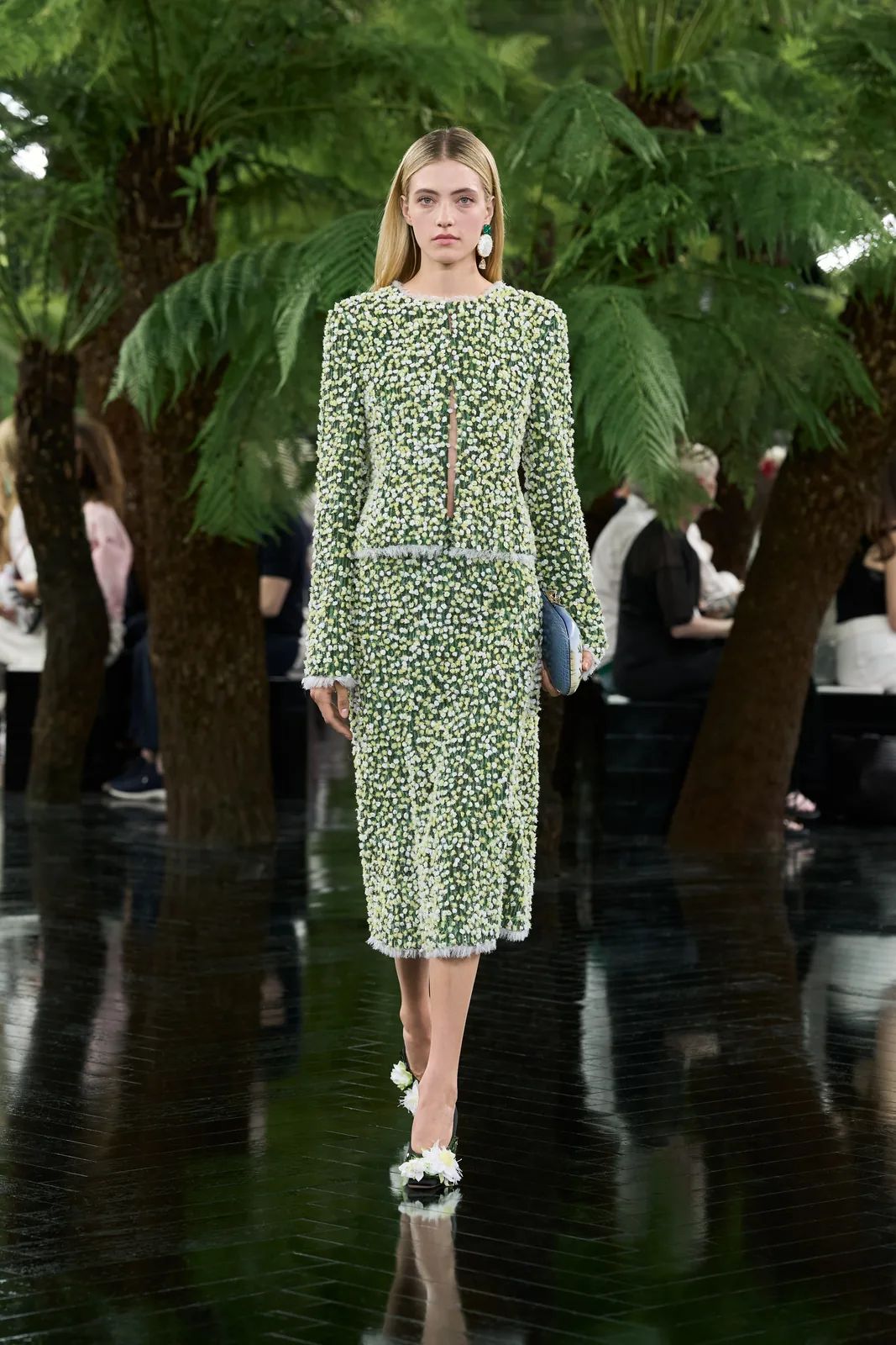 metal-dior-haute-couture-f-w-2026-37.webp