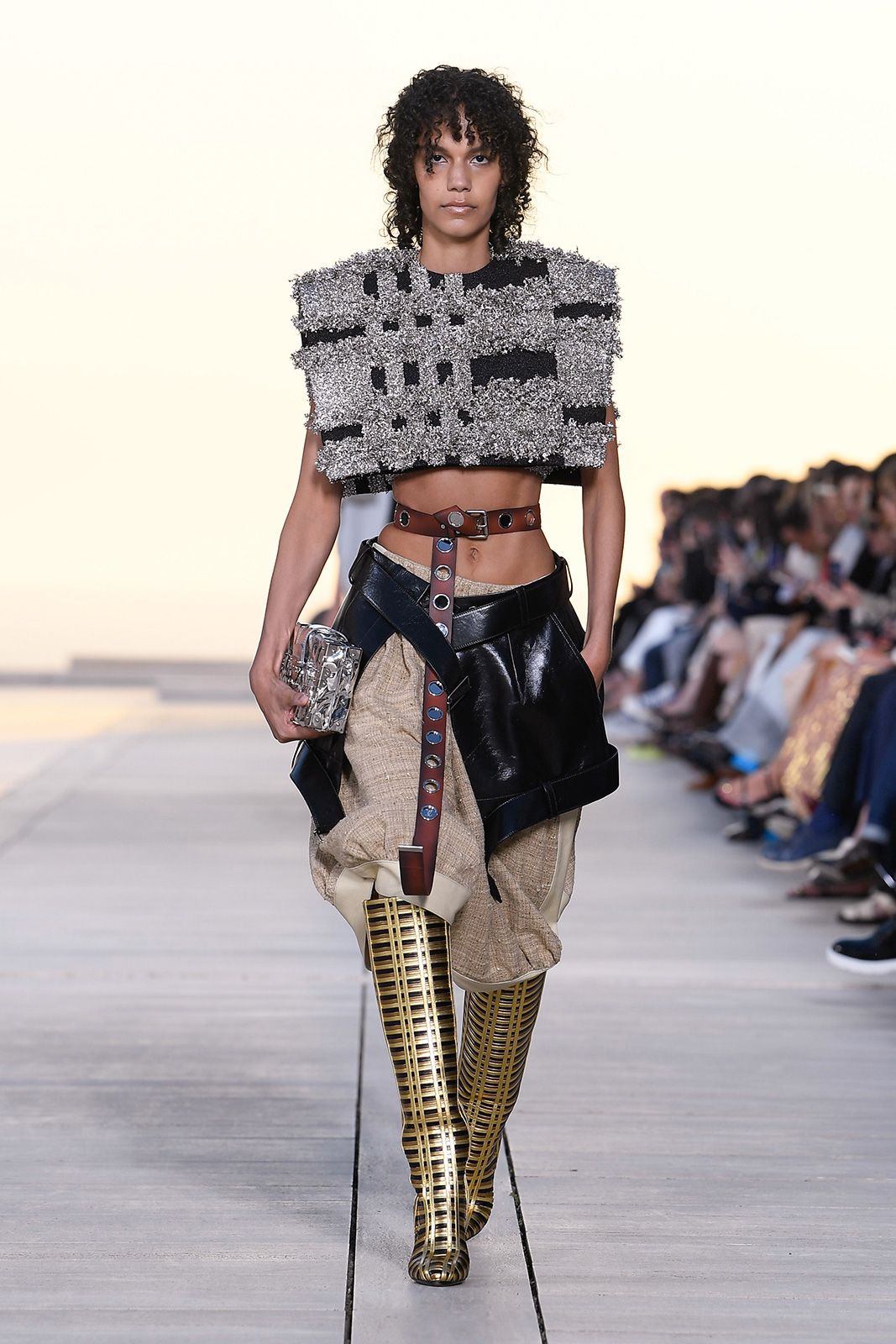 Louis Vuitton Cruise 2023 Metalmagazine 27.jpg