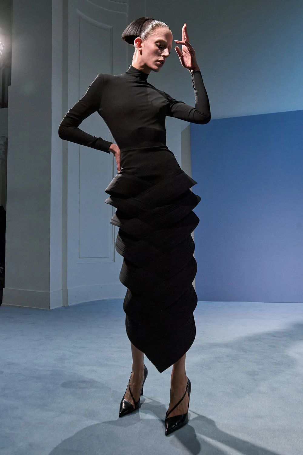 Jean Paul Gaultier Spring 2023 Couture Gorunway 27.jpg
