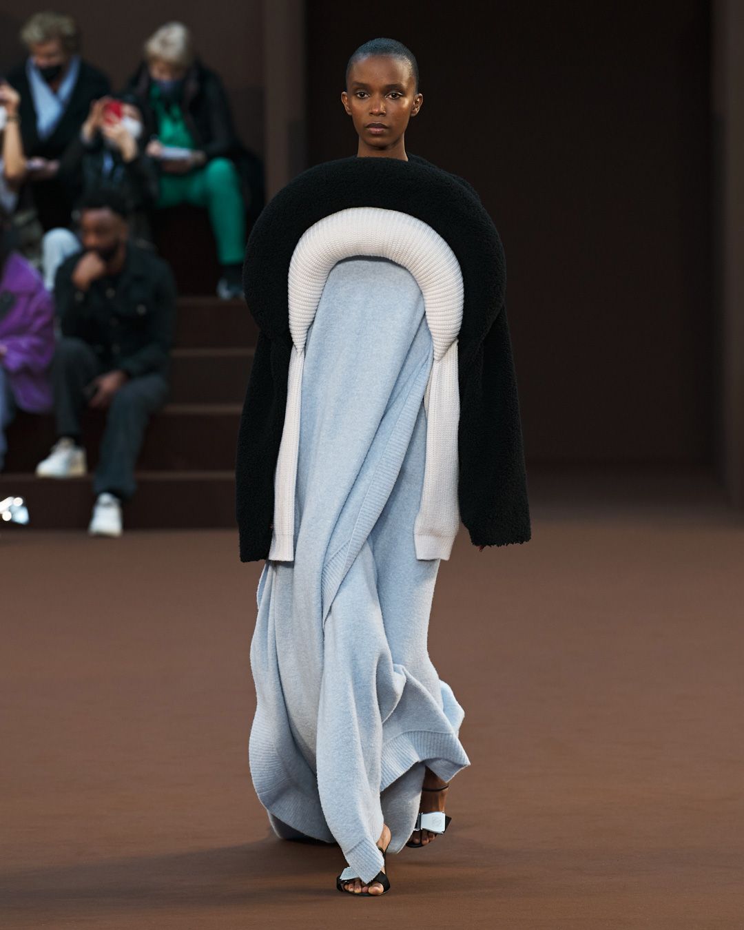 Loewe F W22 Metalmagazine 46.jpg