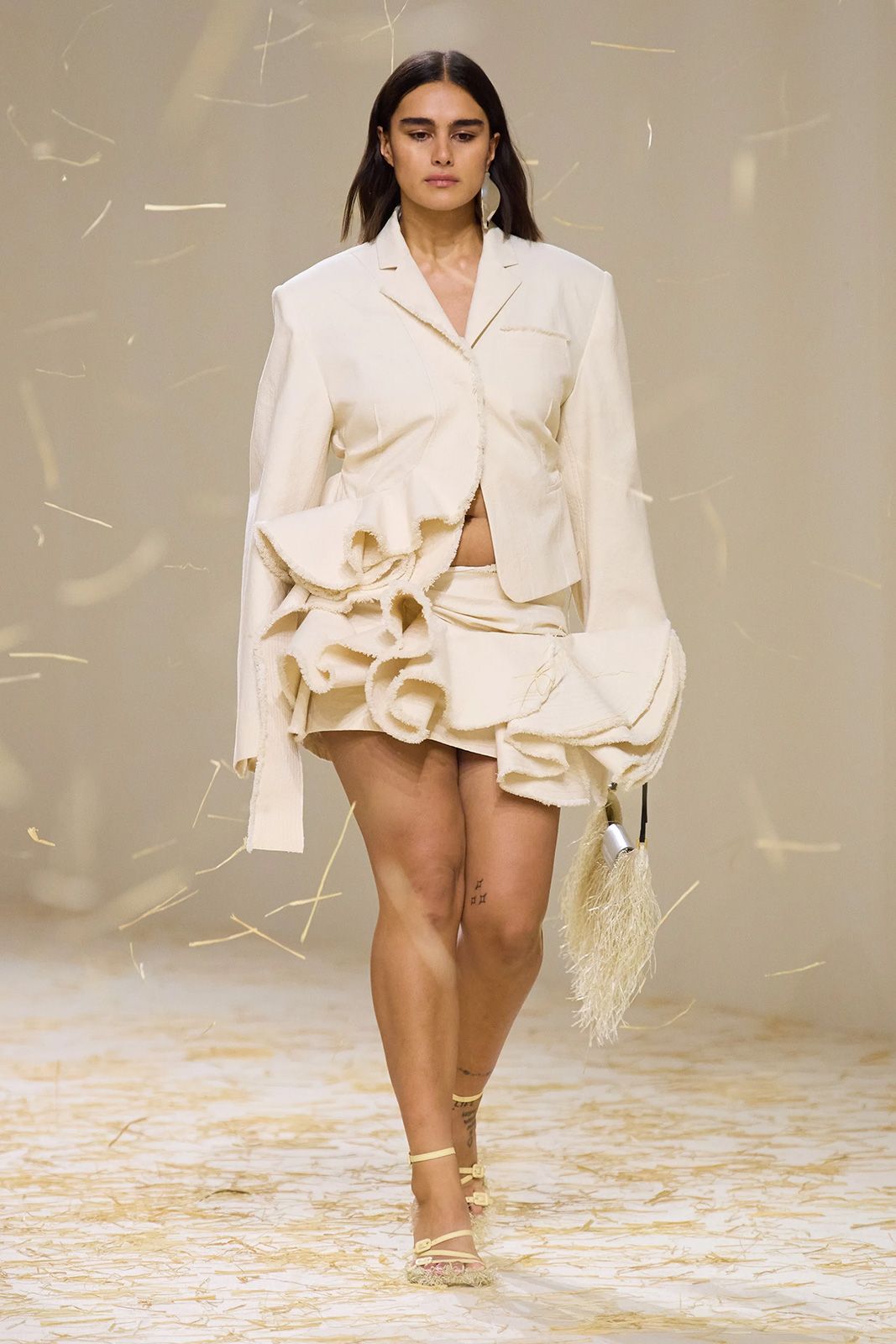 00004 Jacquemus Spring 2023 Ready to Wear Credit Gorunway.jpg