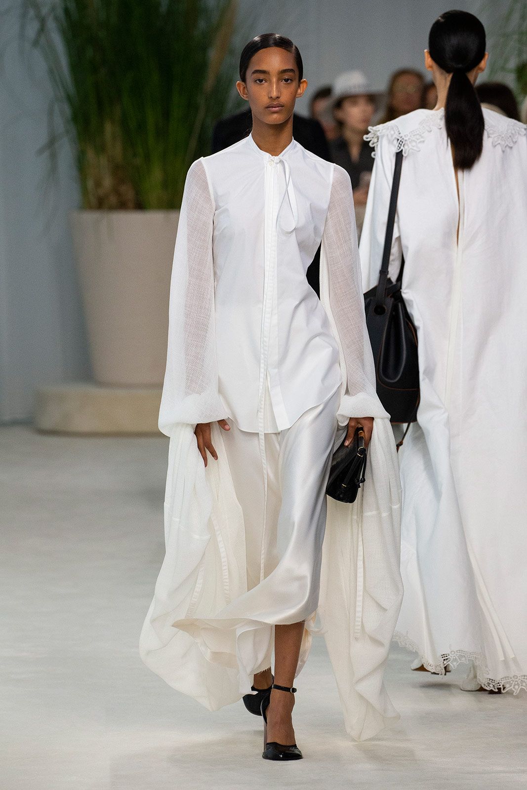 Loewe Women S S20 Look 44.jpg