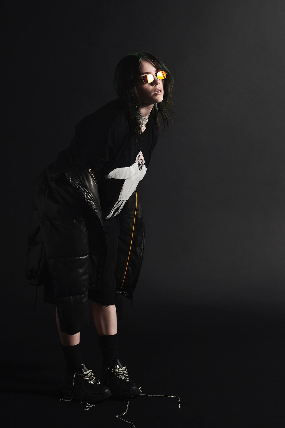 Billie Eilish Bershka Metalmagazine5.jpg