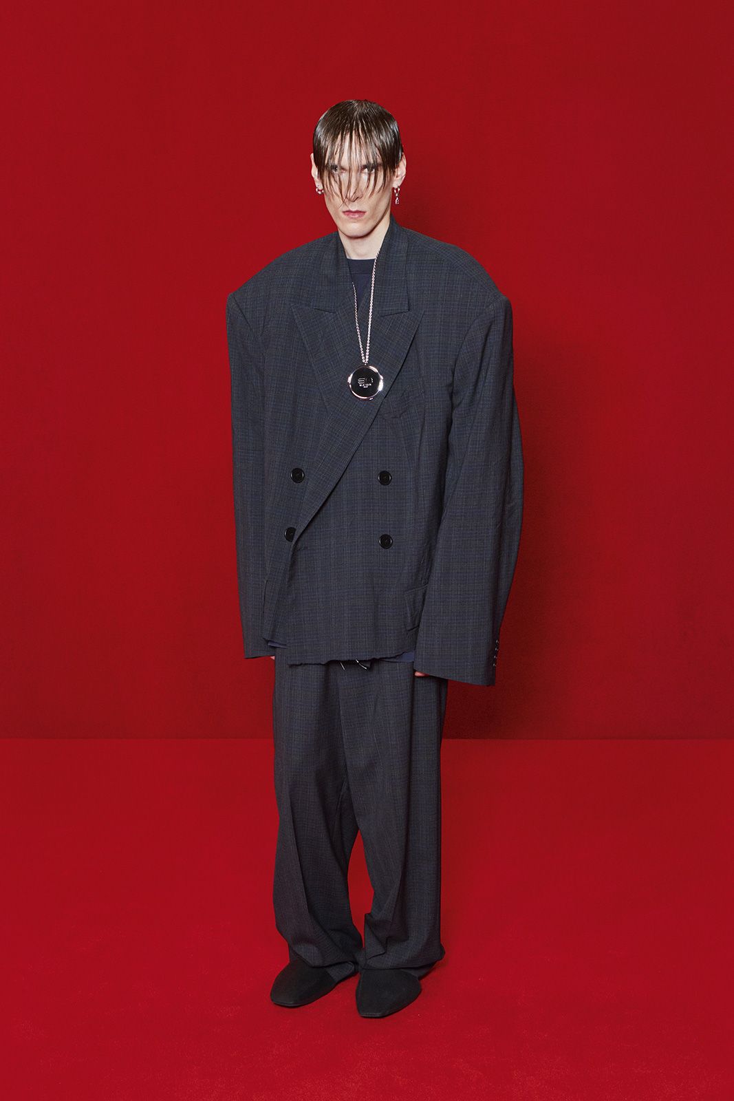 Balenciaga Summe R22 Metalmagazine 15.jpg