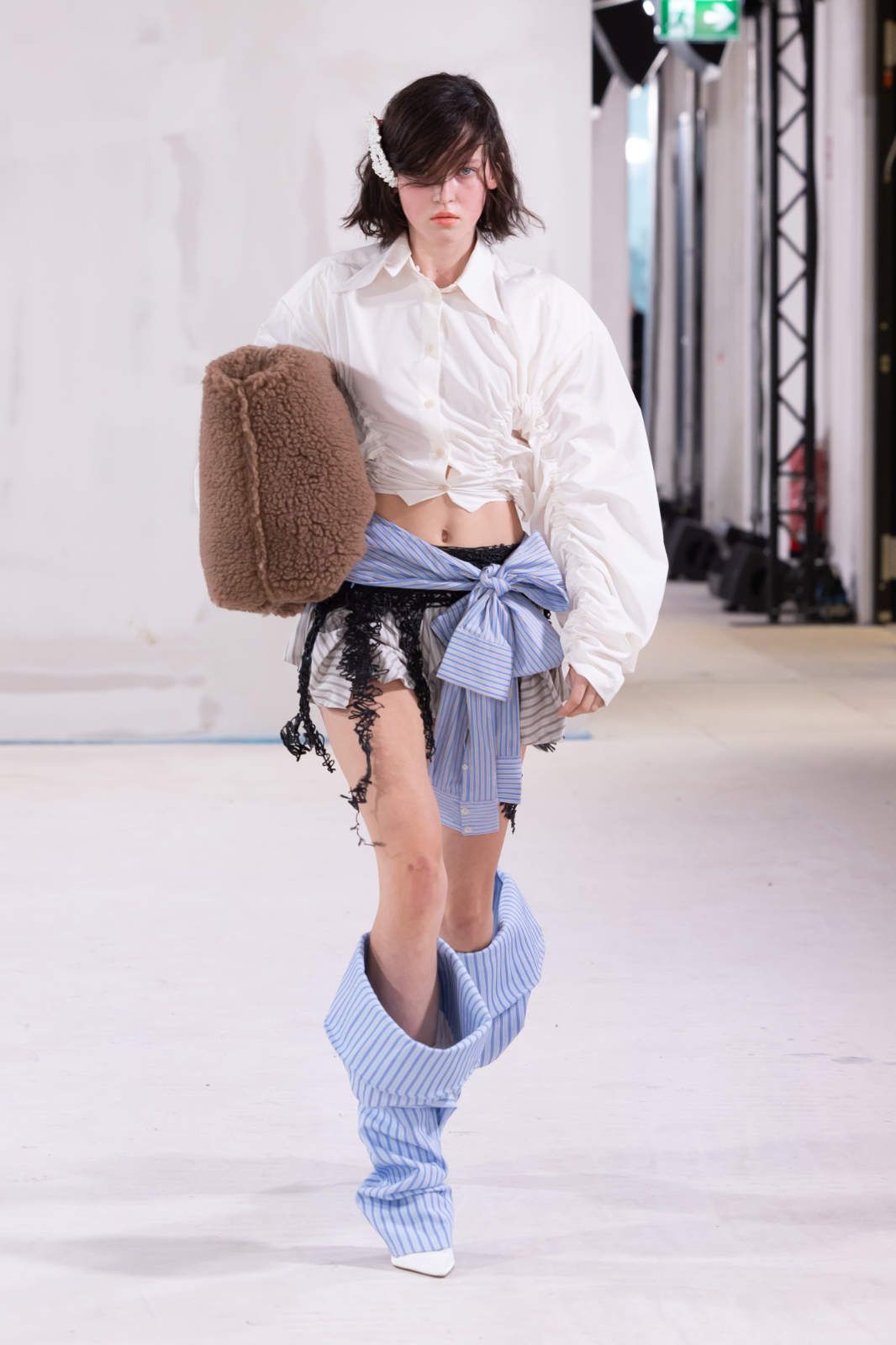 Kasia-Kucharska_AW26_by_Andreas-Hofrichter-12.jpg