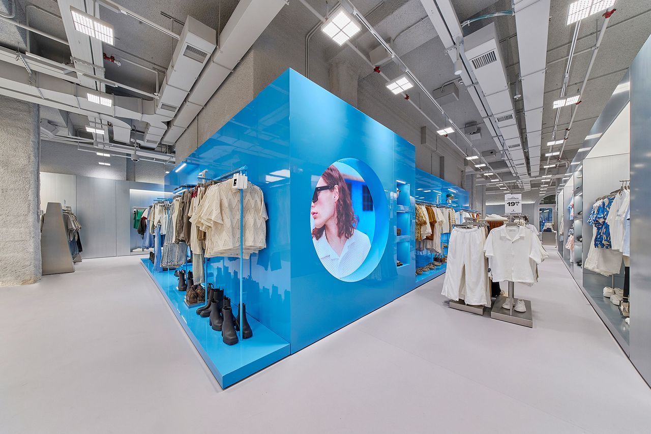 2024_07_31_BERSHKA_bcn_00323.jpg