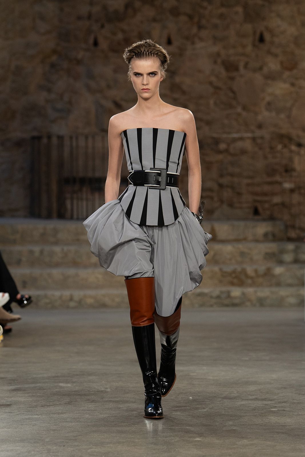 Louis-Vuitton_CR25_55.jpg