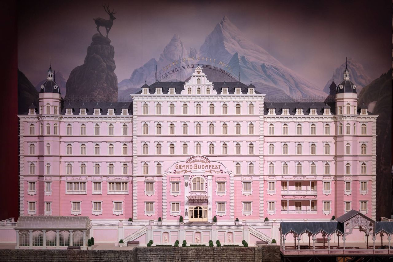 Wes-Anderson_The-Archives-at-the-Design-Museum_Photo_Luke-Hayes_3.jpg