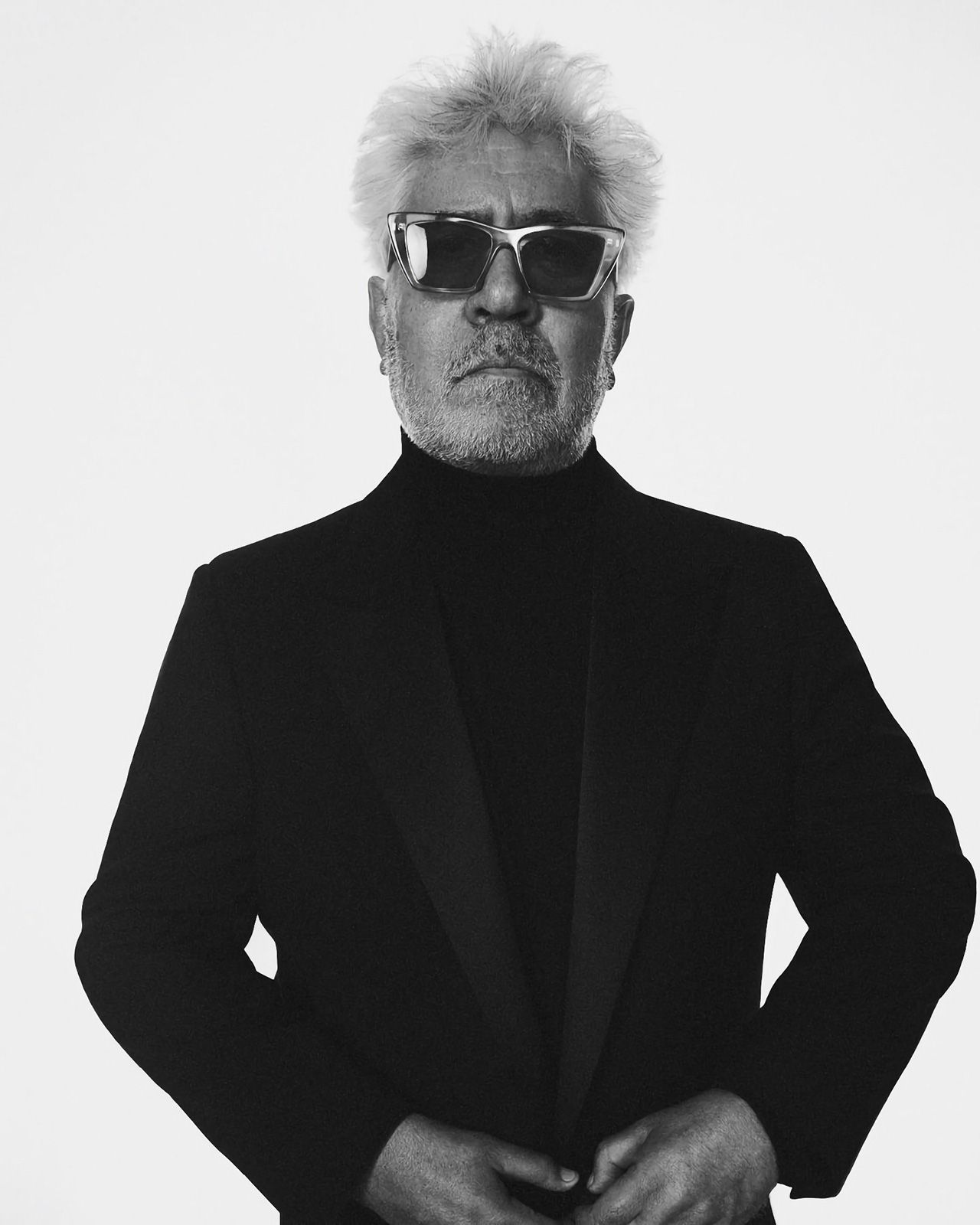 Metal Saint Laurent 3.jpg