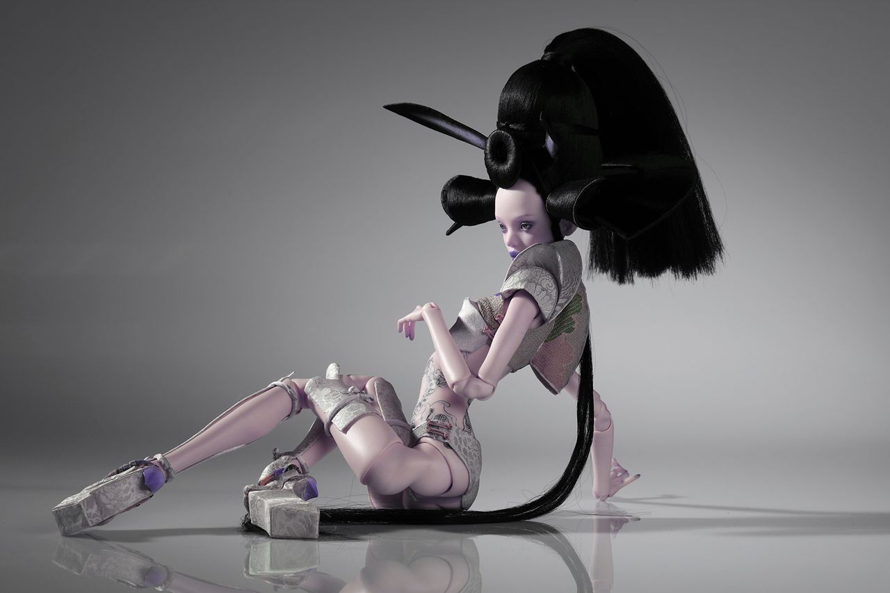 Popovy Dolls Metalmagazine 2.jpg