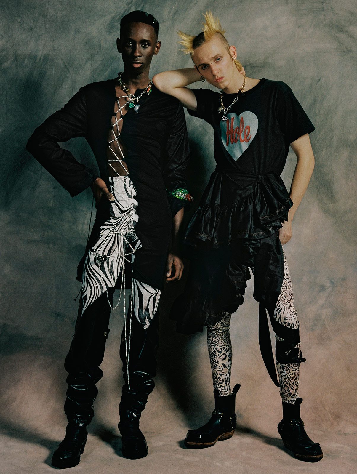 Neith Nyer Metalmagazine 15.jpg