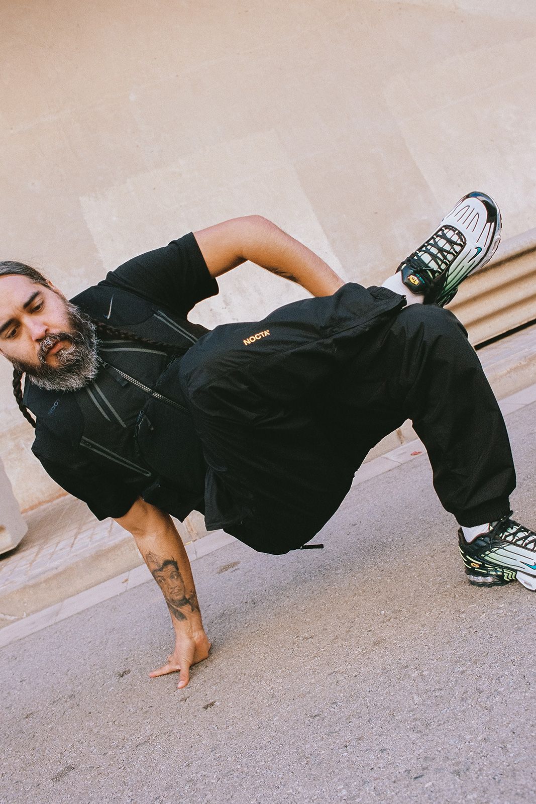 Nike Own the Floor Metalmagazine 19.jpg