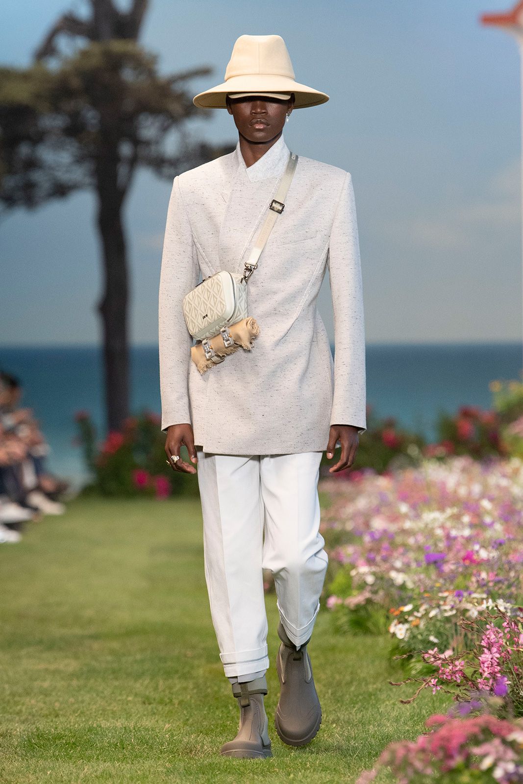 Dior Men Summer 2023 Look 36.jpg
