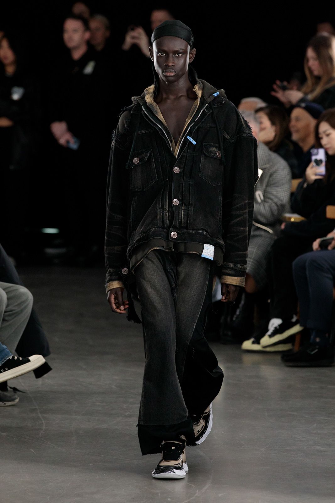 Maison Mihara Yasuhiro F W 2023 33.jpg