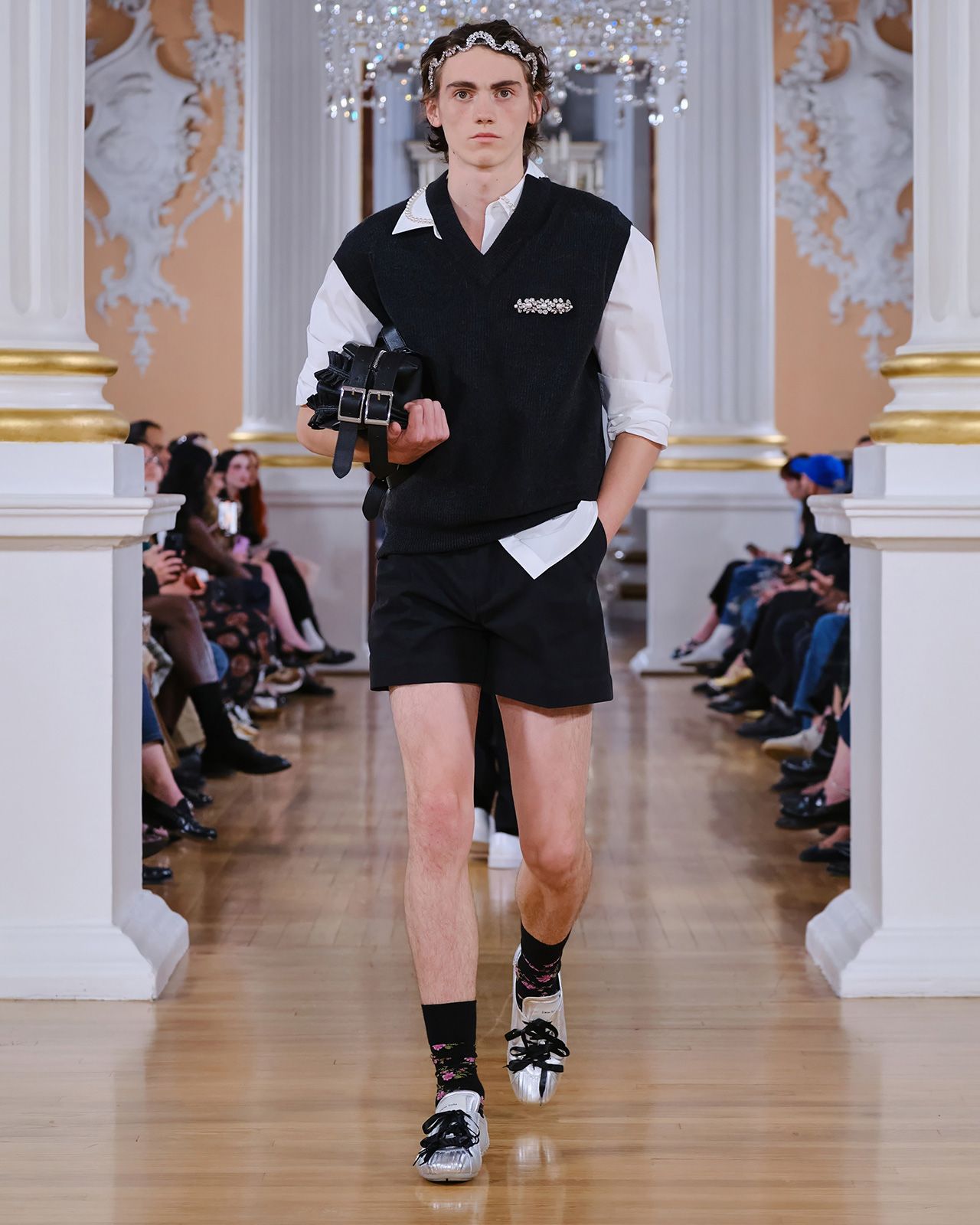 SIMONE-ROCHA-SS26-LOOK-32.jpg