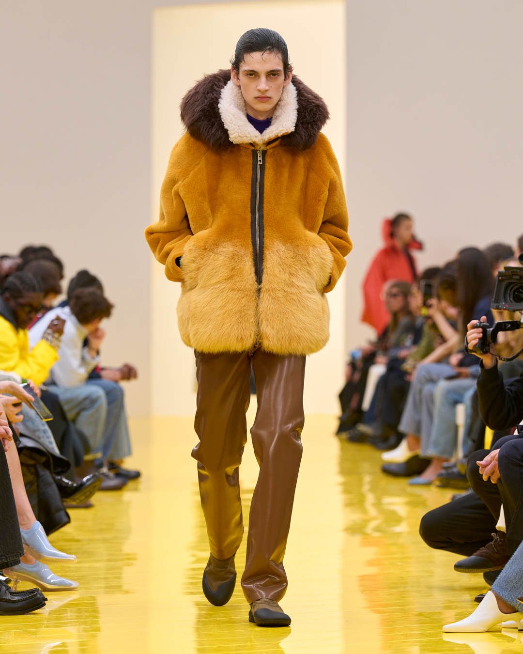 LOEWE_FAL-WINTER-26_13.jpg