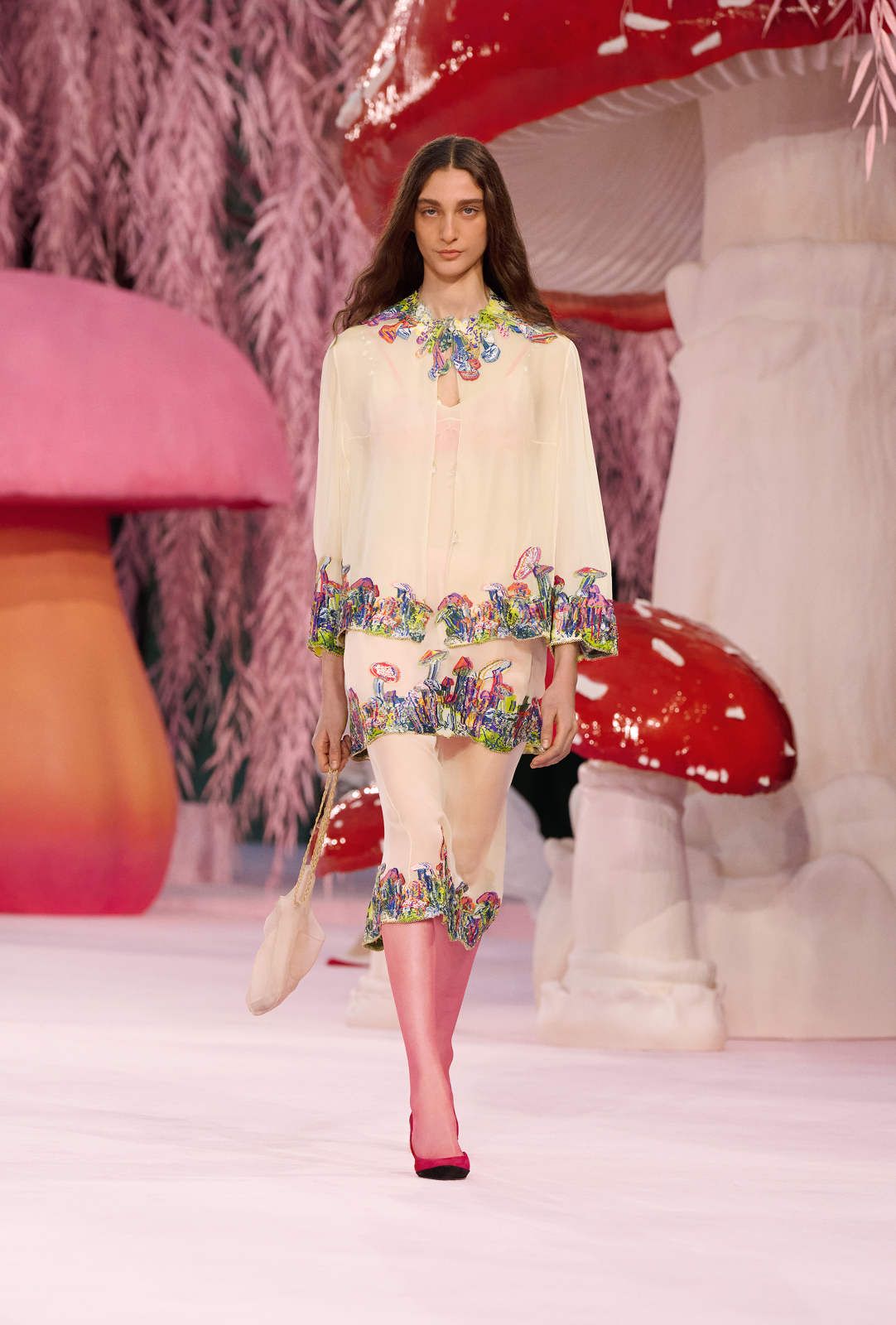 chanel_spring-summer-2026-haute-couture-10-2-HD.jpg