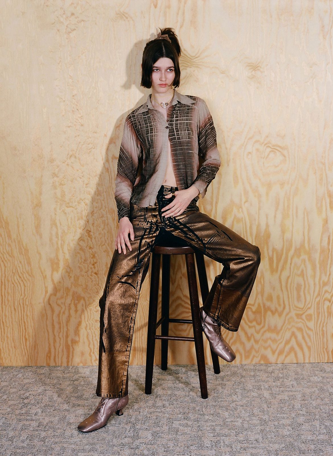 Anne Isabella Metalmagazine 14.jpg