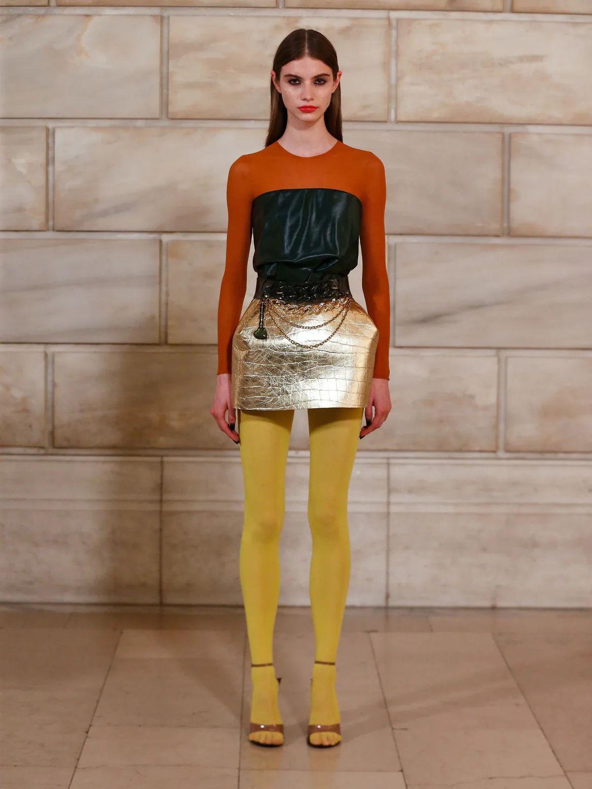 metal-marc-jacobs-07.webp