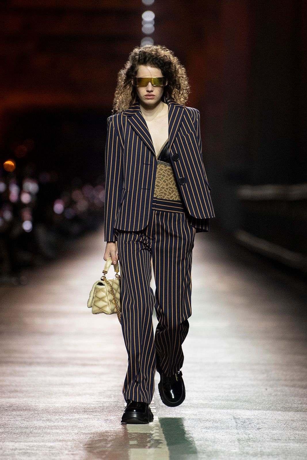 Louis Vuitton Prefal L23 25.jpg